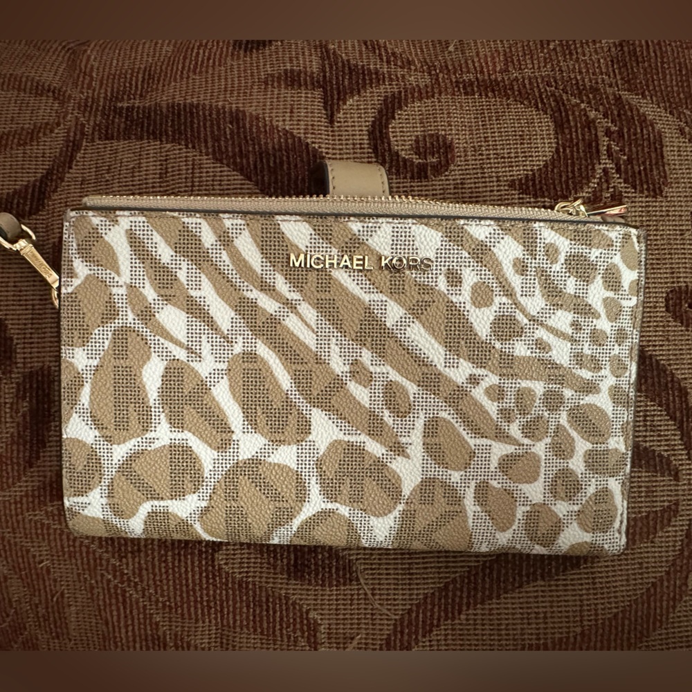 Michael Kors wristlet wallet - brand new!!